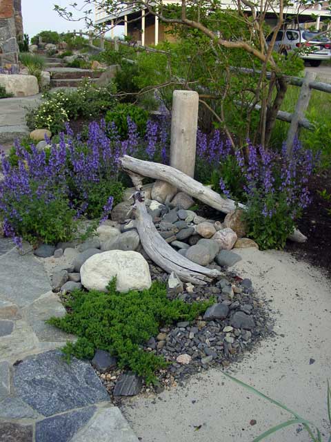 randomly shaped stone patio